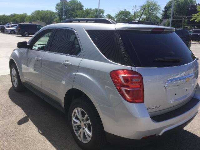 2017 Chevrolet Equinox FWD 4dr LT W/1lt